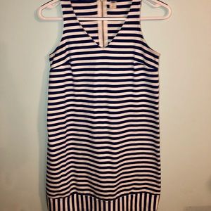 XS White & Navy sleeveless dress.